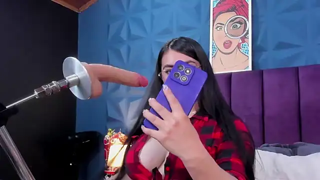 NicoleJonss online show from 05/26/26, 03:13