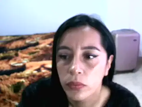 hailey85 online show from 12/17/24, 07:37