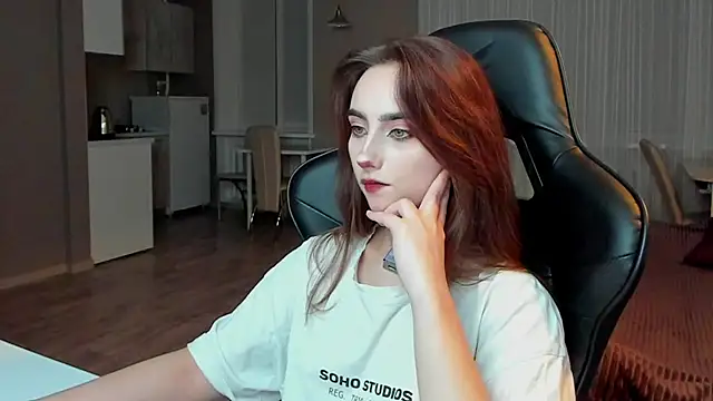 SilverDream online show from 02/25/25, 01:52