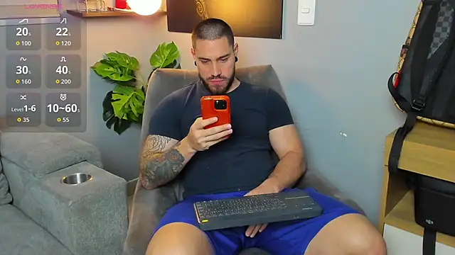 Giorgio-Leone online show from 03/13/26, 11:44