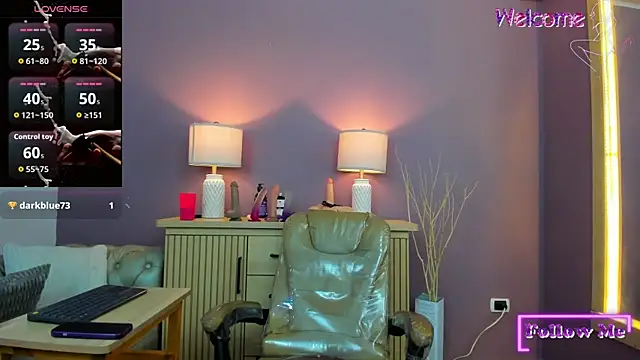Snapshot of nathalie_rossel chatting on 04/24/26, 07:16 nathalie rossel online show from 04/24/26, 07:16