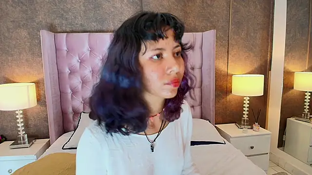 Akane Uwu online show from 02/13/25, 06:16