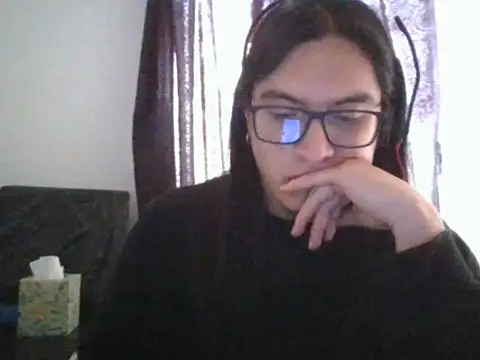 Pitton031 online show from 12/22/25, 09:23