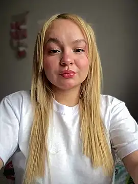 Naiara Sex  online show from 04/19/26, 06:10