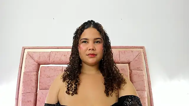 zoee lovv online show from 12/07/24, 06:32