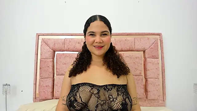 zoee lovv online show from 12/11/24, 03:13