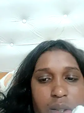 annybarros21 online show from 04/10/26, 08:57