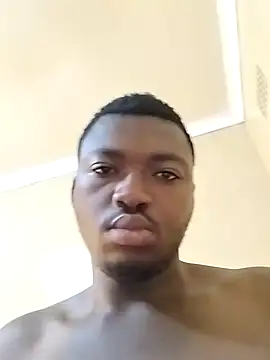 Snapshot of zipeqengeshe21 chatting on 01/08/25, 08:27 zipeqengeshe21 online show from 01/08/25, 08:27