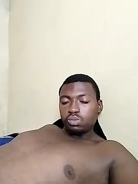 Snapshot of zipeqengeshe21 chatting on 03/04/25, 12:33 zipeqengeshe21 online show from 03/04/25, 12:33