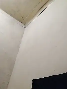 Snapshot of zipeqengeshe21 chatting on 03/11/25, 04:21 zipeqengeshe21 online show from 03/11/25, 04:21