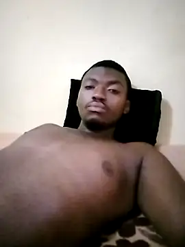 Snapshot of zipeqengeshe21 chatting on 03/12/25, 04:13 zipeqengeshe21 online show from 03/12/25, 04:13