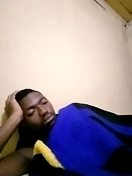 Snapshot of zipeqengeshe21 chatting on 03/14/25, 01:27 zipeqengeshe21 online show from 03/14/25, 01:27