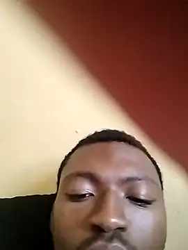 Snapshot of zipeqengeshe21 chatting on 03/15/25, 09:52 zipeqengeshe21 online show from 03/15/25, 09:52