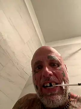 Snapshot of got14ya75 chatting on 11/30/25, 05:22 got14ya75 online show from 11/30/25, 05:22