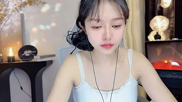 Snapshot of xiaodaibabyy chatting on 02/01/25, 04:54 xiaodaibabyy online show from 02/01/25, 04:54