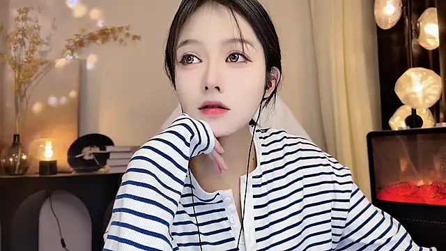 Snapshot of xiaodaibabyy chatting on 02/26/25, 01:08 xiaodaibabyy online show from 02/26/25, 01:08