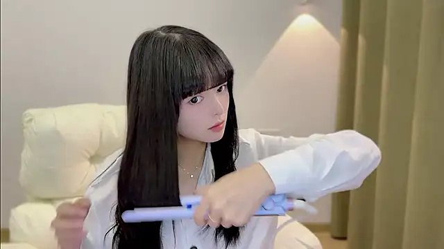 Snapshot of xiaodaibabyy chatting on 10/14/25, 06:25 xiaodaibabyy online show from 10/14/25, 06:25