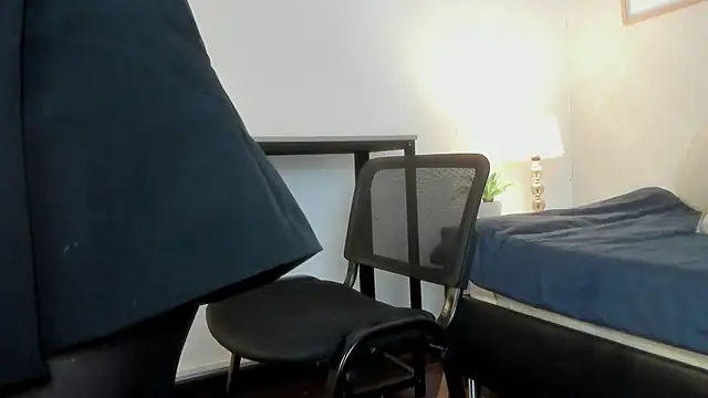 Caroline dh online show from 02/20/26, 11:43