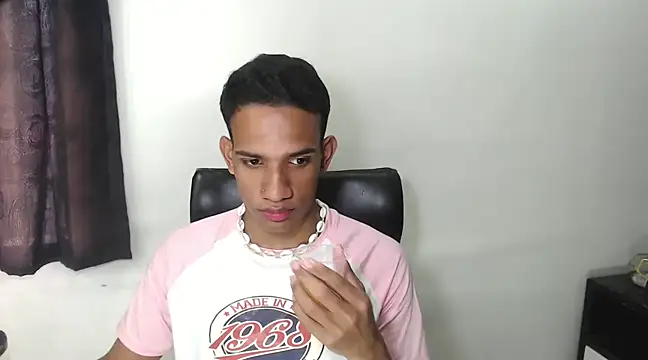 AbrahanBratz online show from 12/28/24, 05:46