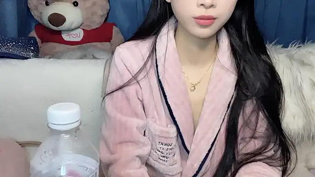 Lili-2 online show from 02/07/26, 04:11