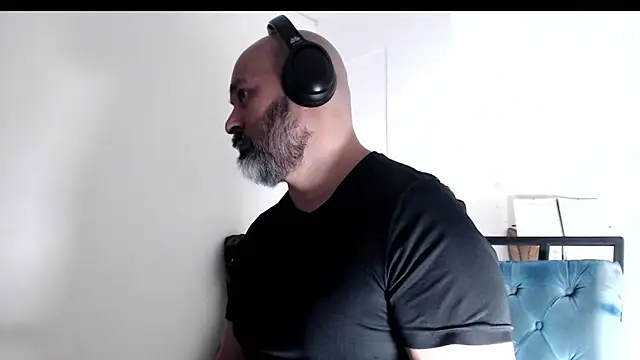 Gabriel Harmant online show from 02/04/26, 02:23