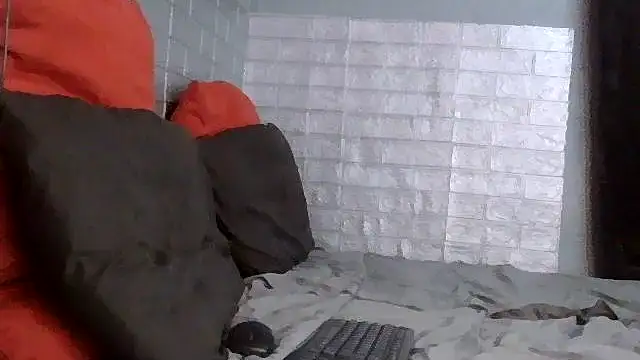 Feathergal69  online show from 02/18/26, 08:21