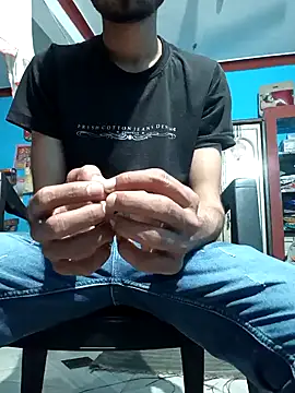 Snapshot of Piyush_2024 chatting on 01/19/25, 12:50 Piyush 2024 online show from 01/19/25, 12:50