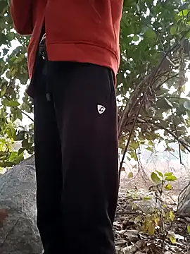 Snapshot of Piyush_2024 chatting on 01/22/25, 01:42 Piyush 2024 online show from 01/22/25, 01:42