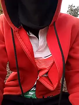 Snapshot of Piyush_2024 chatting on 01/24/25, 01:35 Piyush 2024 online show from 01/24/25, 01:35