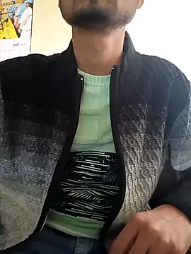 Snapshot of Piyush_2024 chatting on 02/14/25, 07:38 Piyush 2024 online show from 02/14/25, 07:38