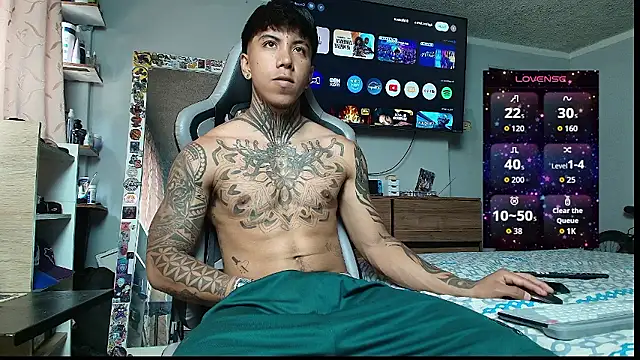 Nickhot0609 online show from 01/19/26, 03:27