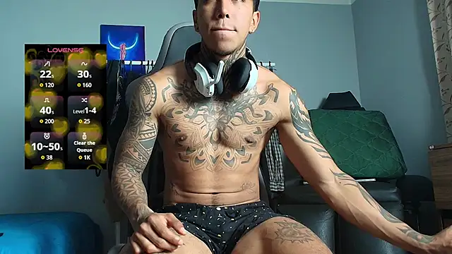 Nickhot0609 online show from 03/22/26, 08:51