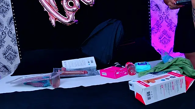 Derieri D online show from 02/20/26, 08:09