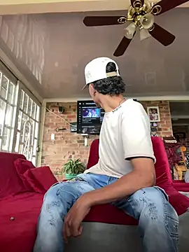 Edward Milleer online show from 12/26/24, 02:16