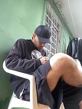 Snapshot of Jestebanano chatting on 09/22/25, 12:07 Jestebanano online show from 09/22/25, 12:07