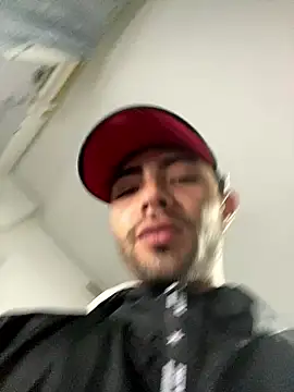 Snapshot of Jestebanano chatting on 01/13/26, 04:07 Jestebanano online show from 01/13/26, 04:07