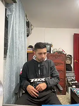 Jestebanano online show from 03/08/26, 04:16