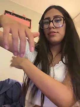 AleFantasy0001 online show from 09/14/25, 05:17