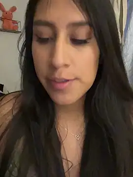 AleFantasy0001 online show from 11/15/25, 04:21