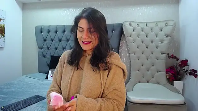 Melodi Roux online show from 03/14/25, 12:40