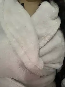 Lina-lolo online show from 12/23/24, 06:48