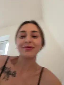 Sophie Enzo online show from 02/10/25, 11:57