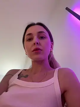 Sophie Enzo online show from 02/14/25, 11:20