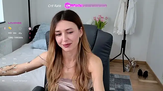 Sophie Enzo online show from 03/11/25, 08:52