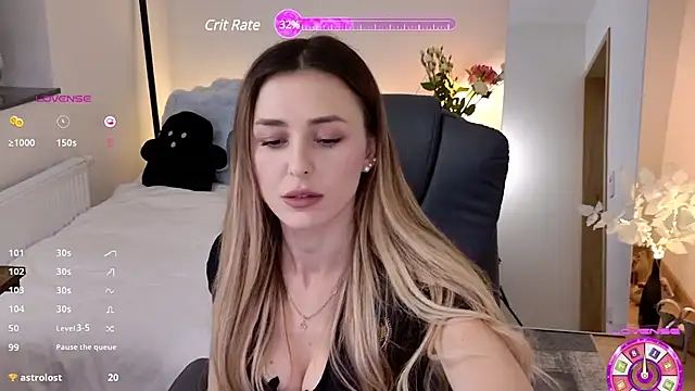 Sophie Enzo online show from 03/17/25, 09:34