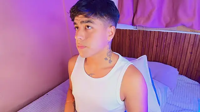 kiing azahell online show from 12/16/25, 02:49