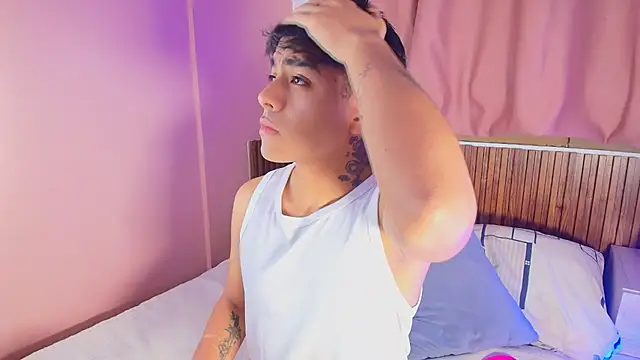 kiing azahell online show from 03/19/26, 02:15