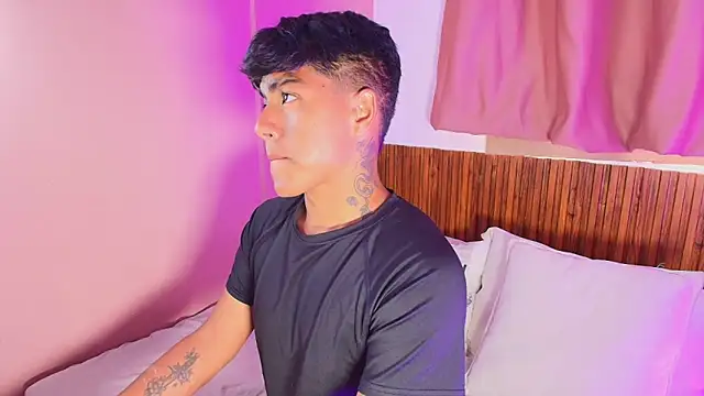 kiing azahell online show from 03/28/26, 09:36