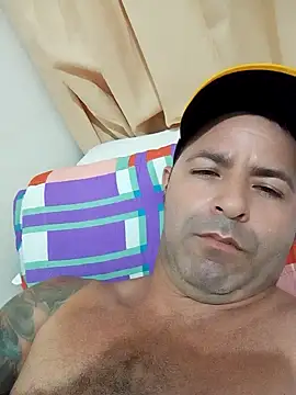 Snapshot of Marciogrei chatting on 01/27/25, 08:17 Marciogrei online show from 01/27/25, 08:17