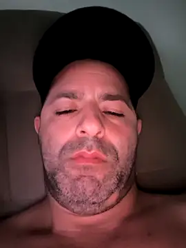 Snapshot of Marciogrei chatting on 09/22/25, 09:39 Marciogrei online show from 09/22/25, 09:39